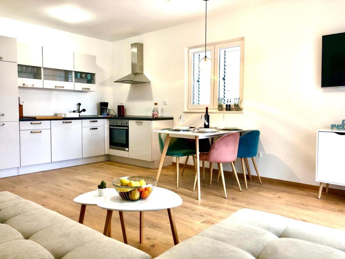 Apartment Flora Makarska Bagian luar foto