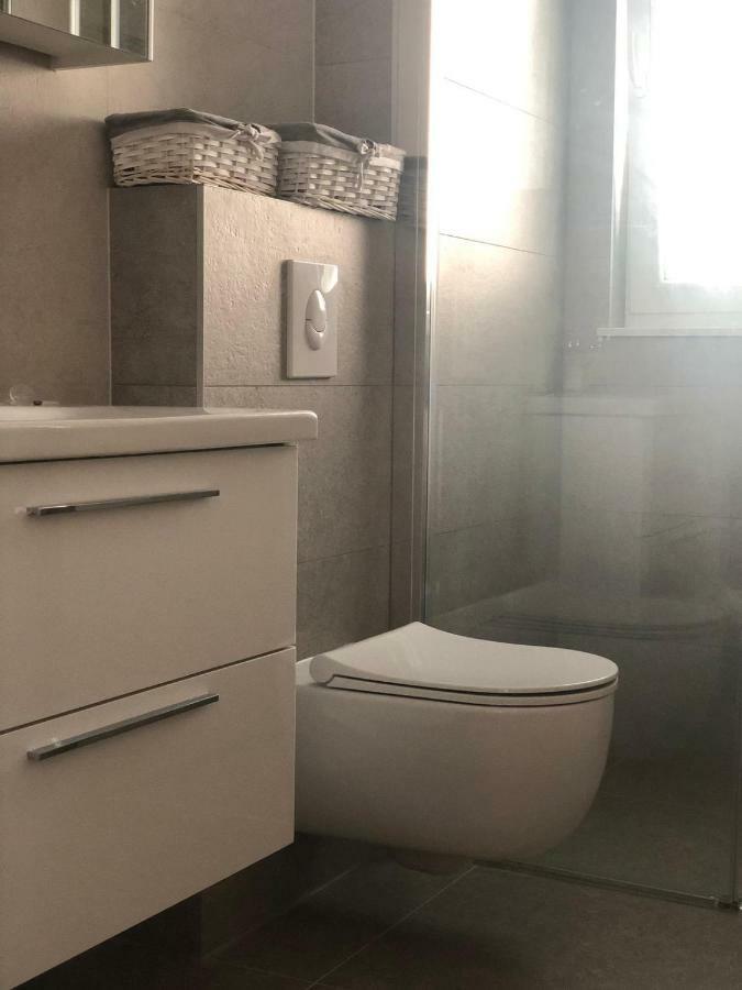 Apartment Flora Makarska Bagian luar foto