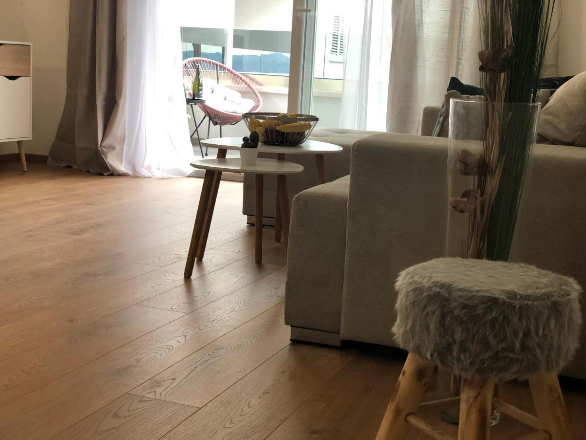 Apartment Flora Makarska Bagian luar foto